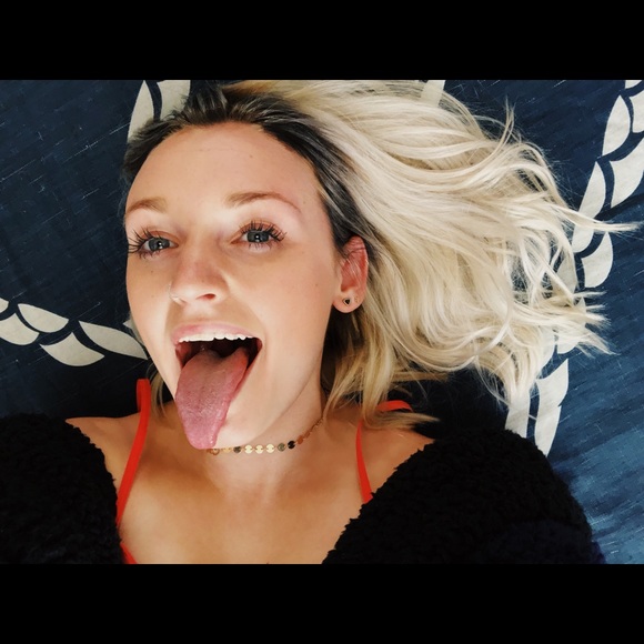 Meet your Posher, Teagan - Picture 1 of 2